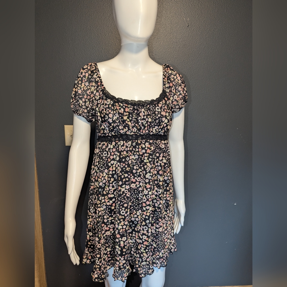 Stitch & pine Black Floral Skirt